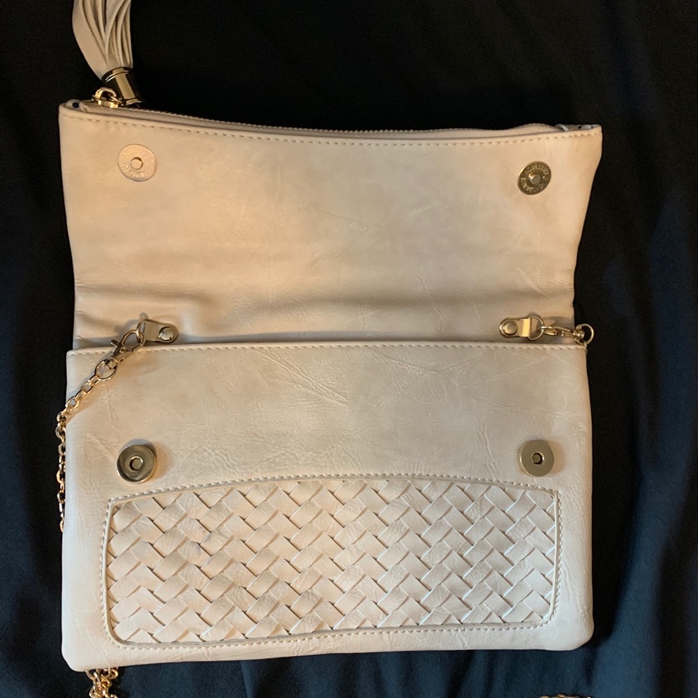 Purse - Picture 3 of 4